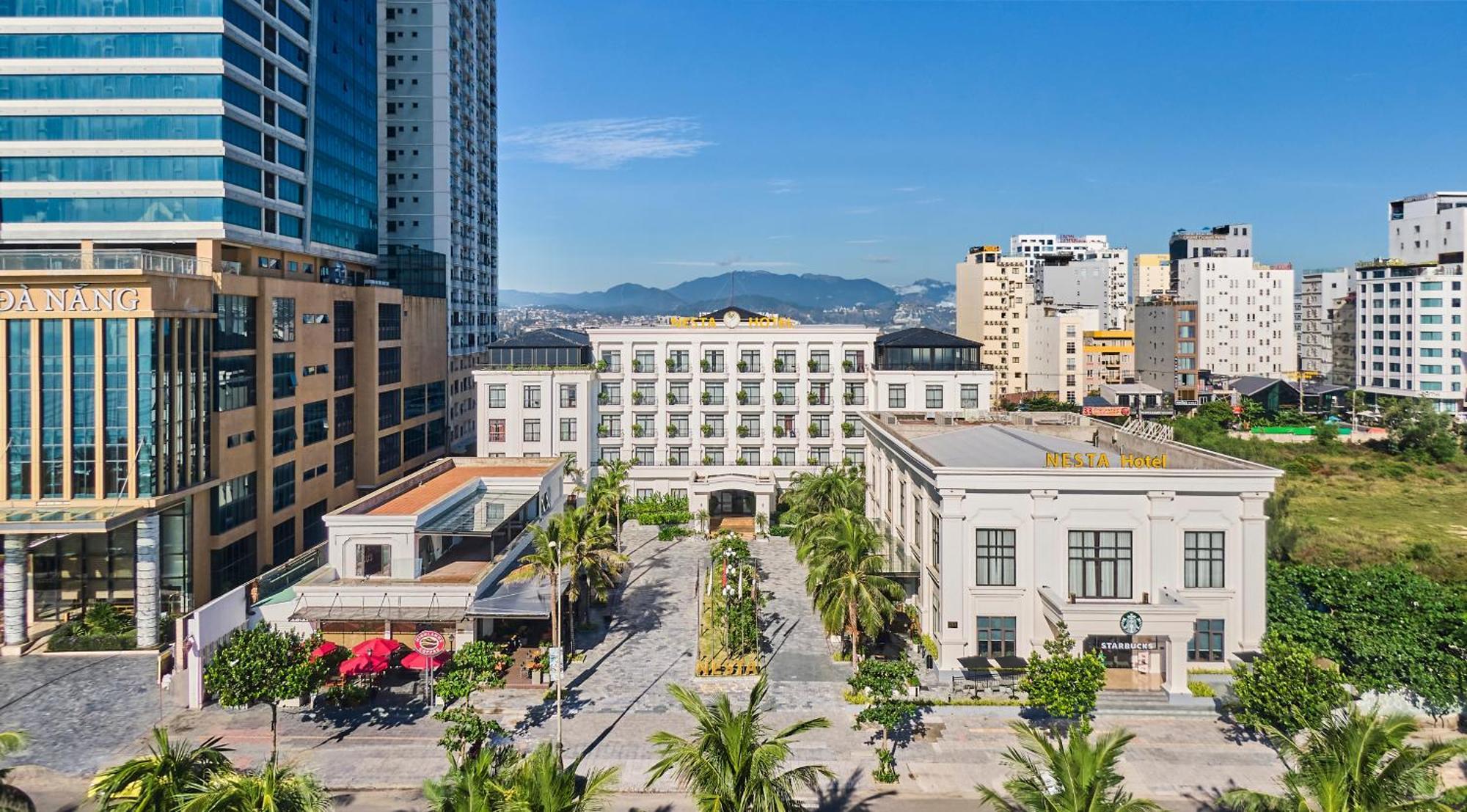 Nesta Hotel Da Nang Bagian luar foto